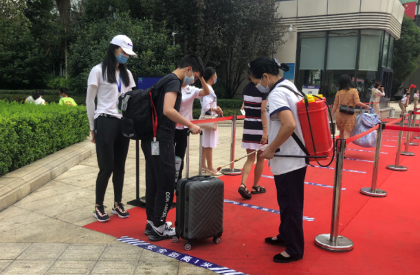 品质铸就品牌,新鸥鹏物管家打造校园后勤服务标杆